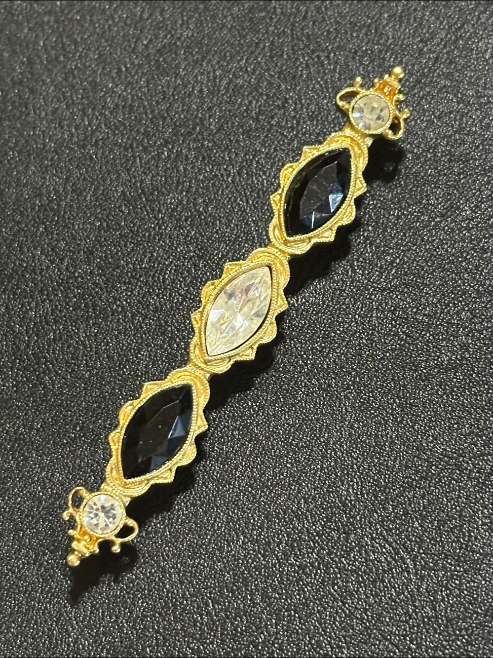 Gold Tone Rhinestone Bar Brooch Pin - Picture 11 of 12